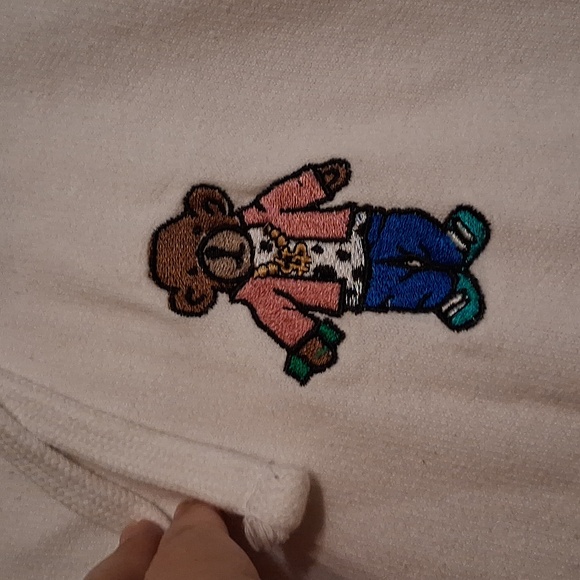 Wallace Cream Hoodie with Embroidered Character Size Medium - Picture 2 of 9